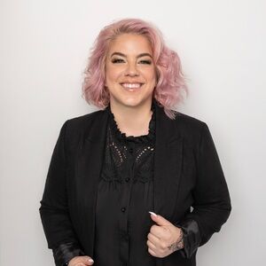 Meet your Posher, Lindsay